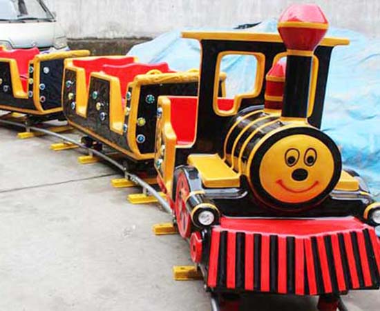 Thomas trackless train