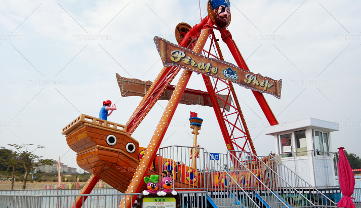 Best pirate ship rides